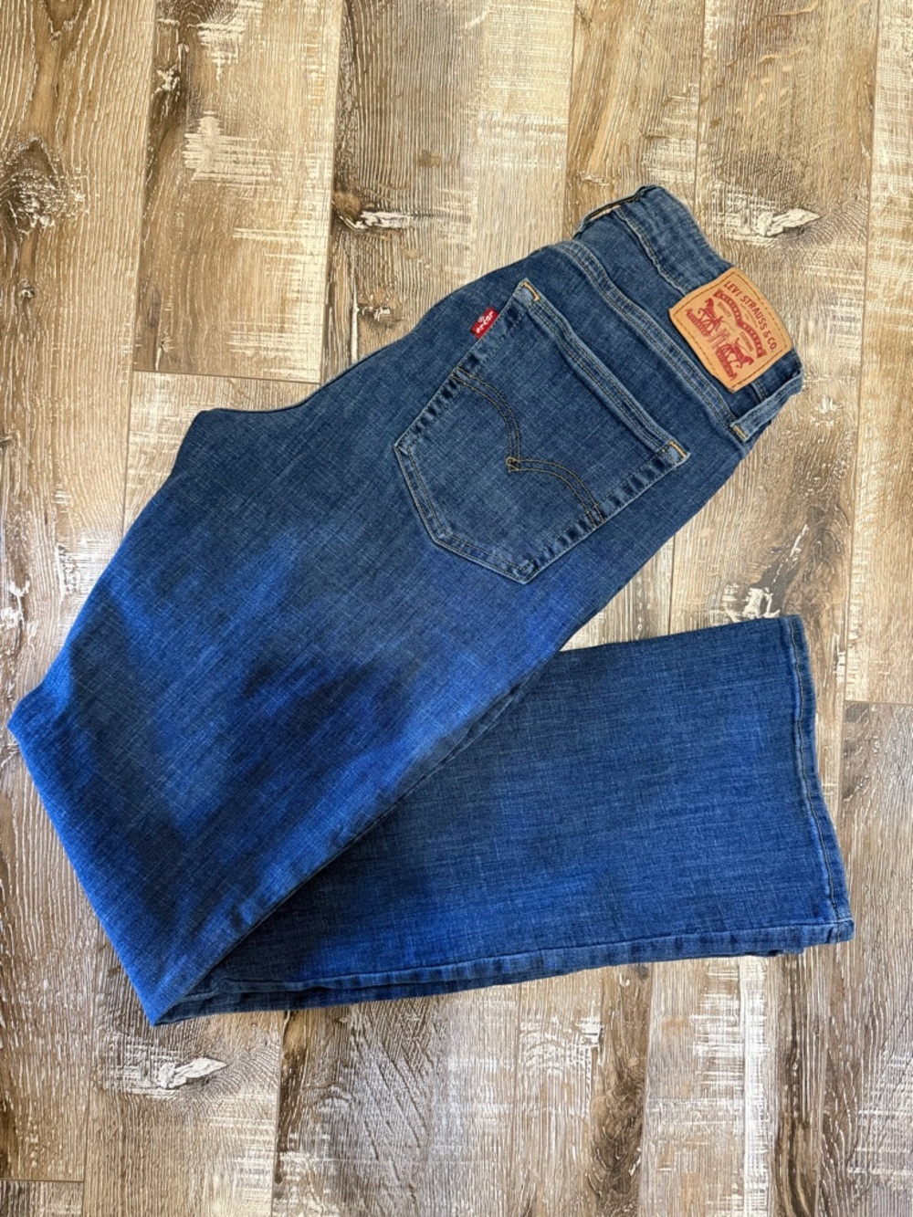 Levi's Women's Dark Blue High Rise Bootcut Jeans